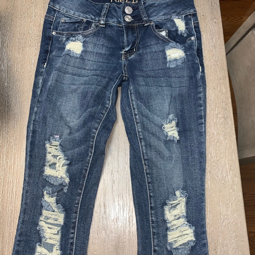 Dark wash Ripped jeans